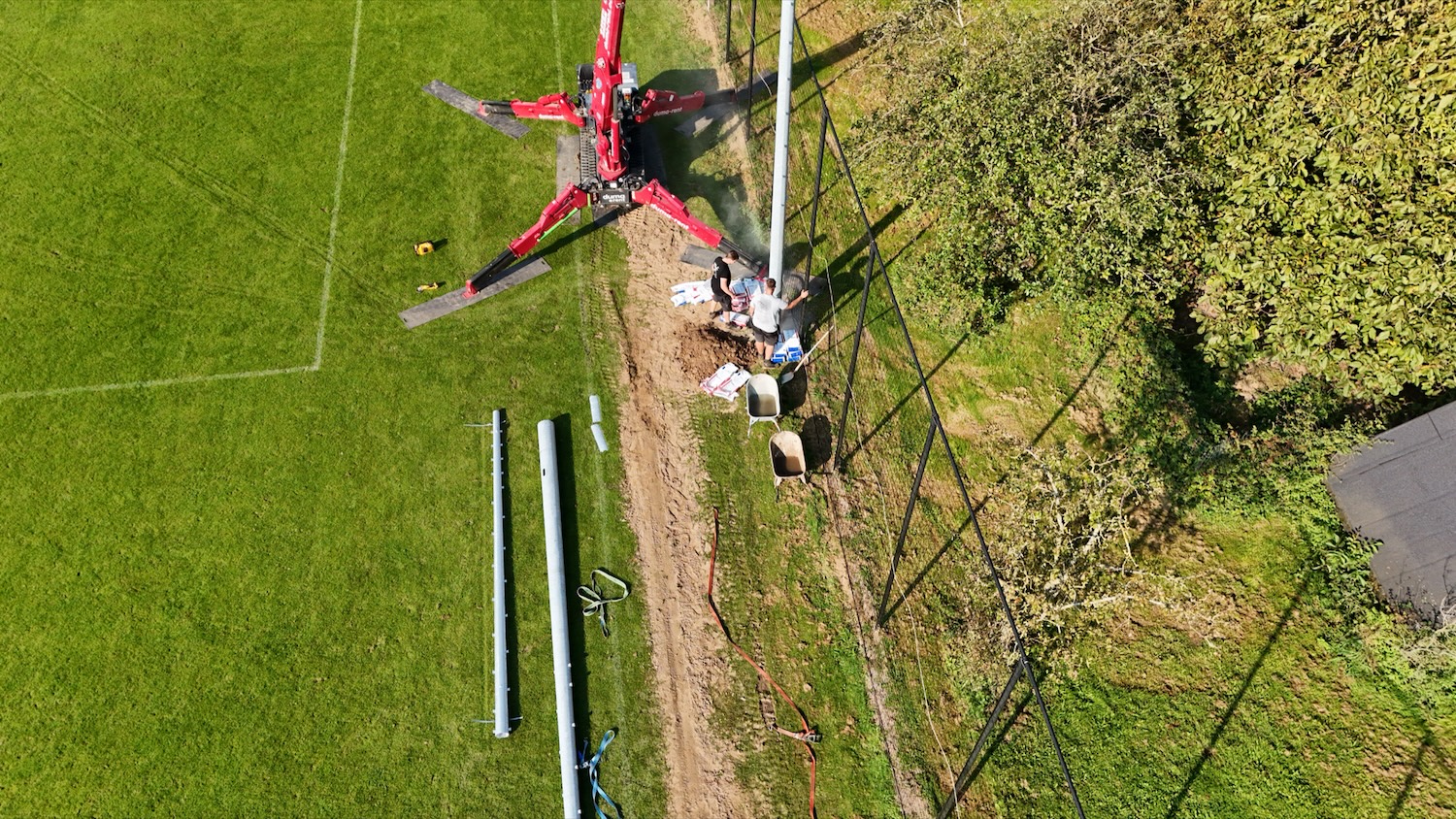 Installatie van de nieuwe masten