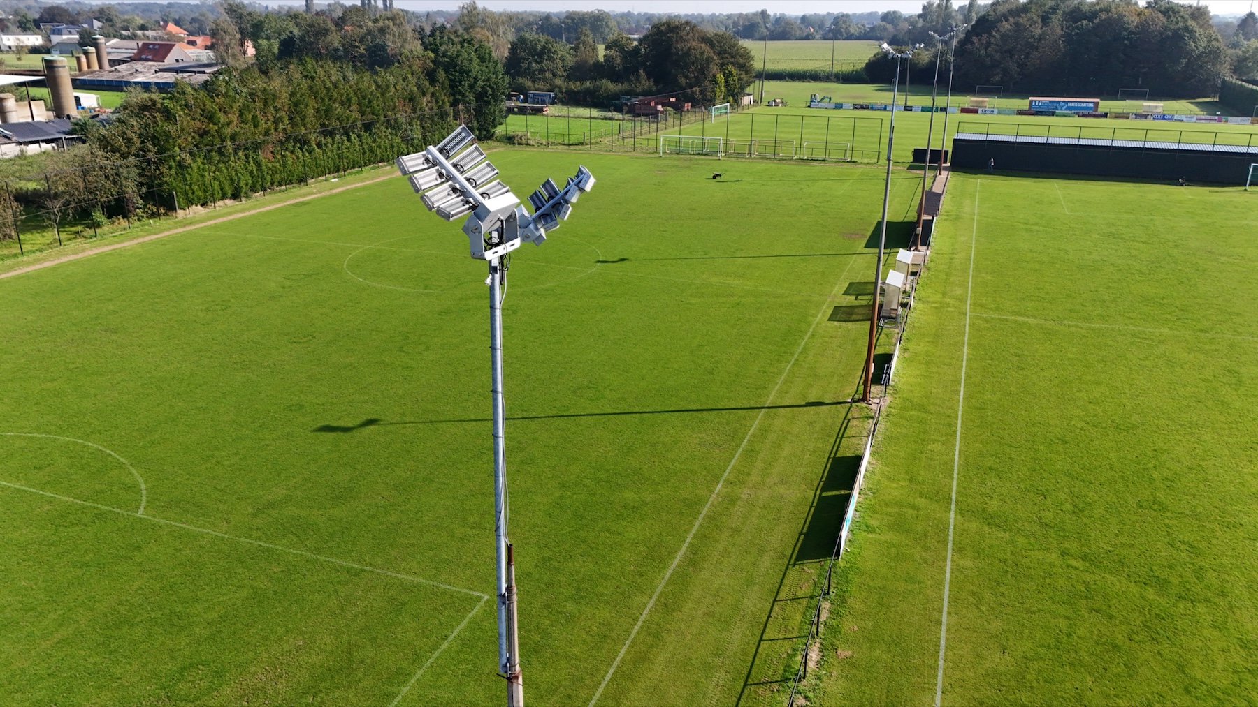 Sportverlichting bij KFC Broechem