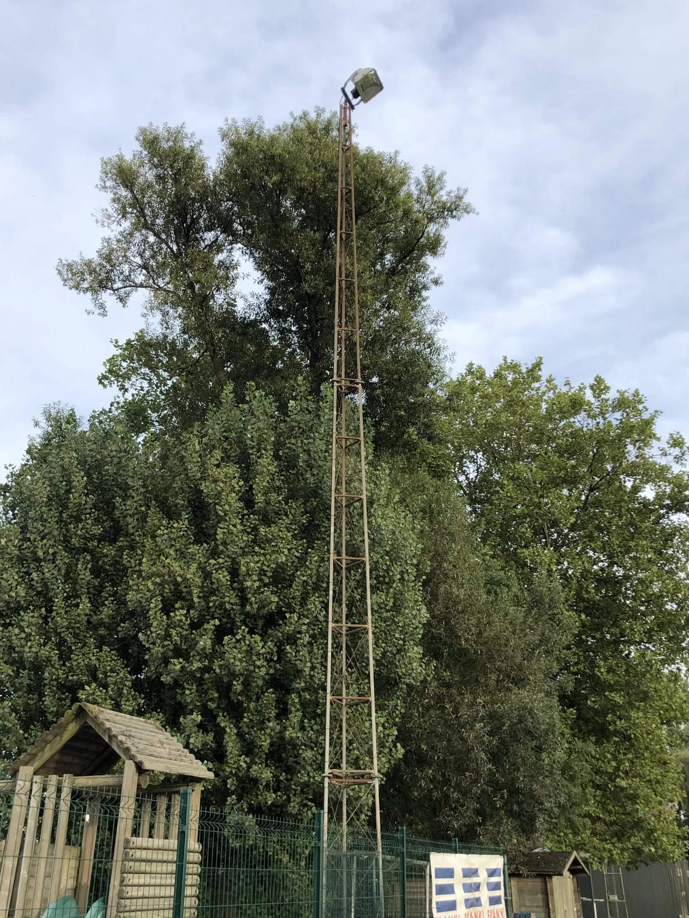 De oude gaslampen werden verwijderd