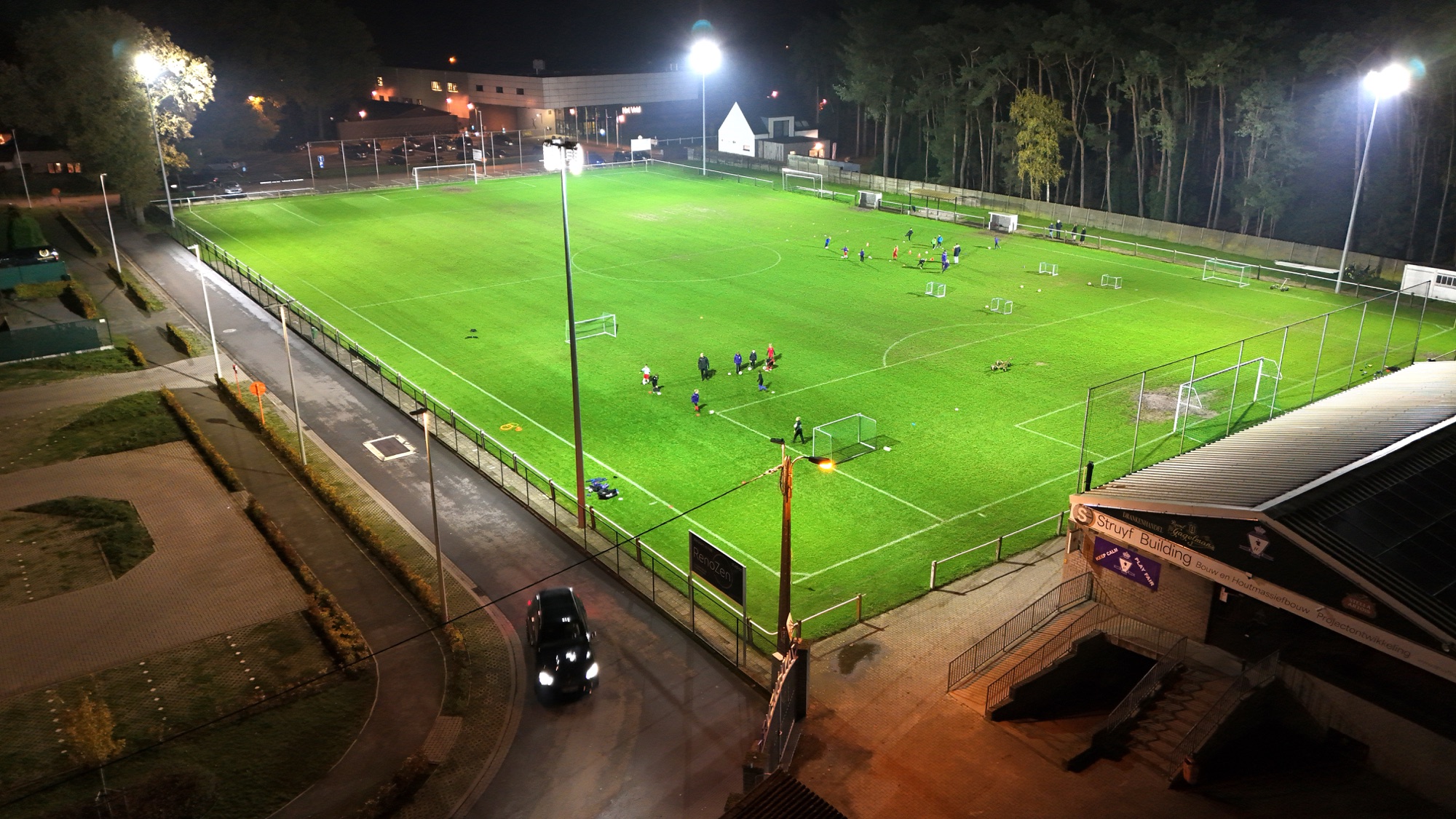 Sportverlichting bij K. Zandhoven SK