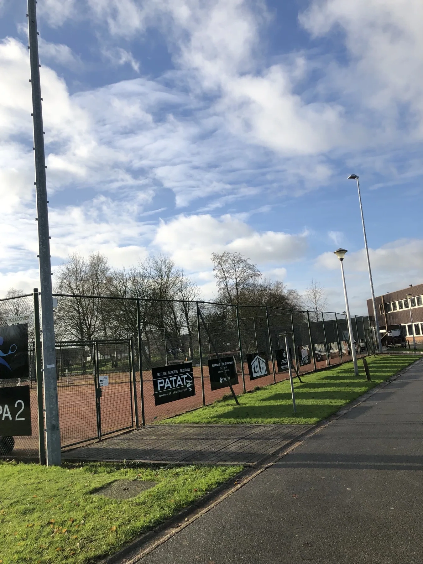 Sportverlichtingsproject bij TC Ludoviek
