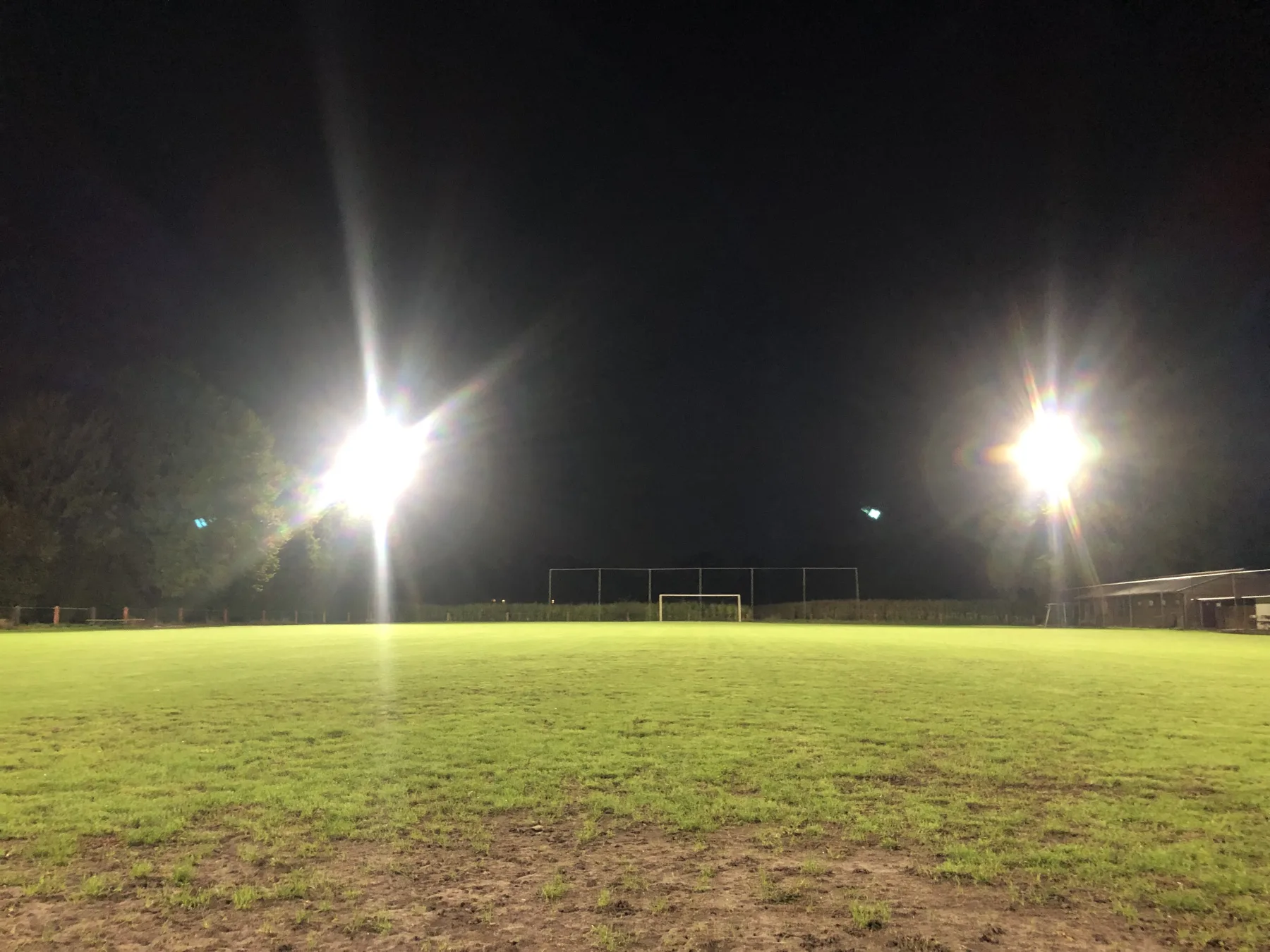 Sportverlichting bij KVK Hingene