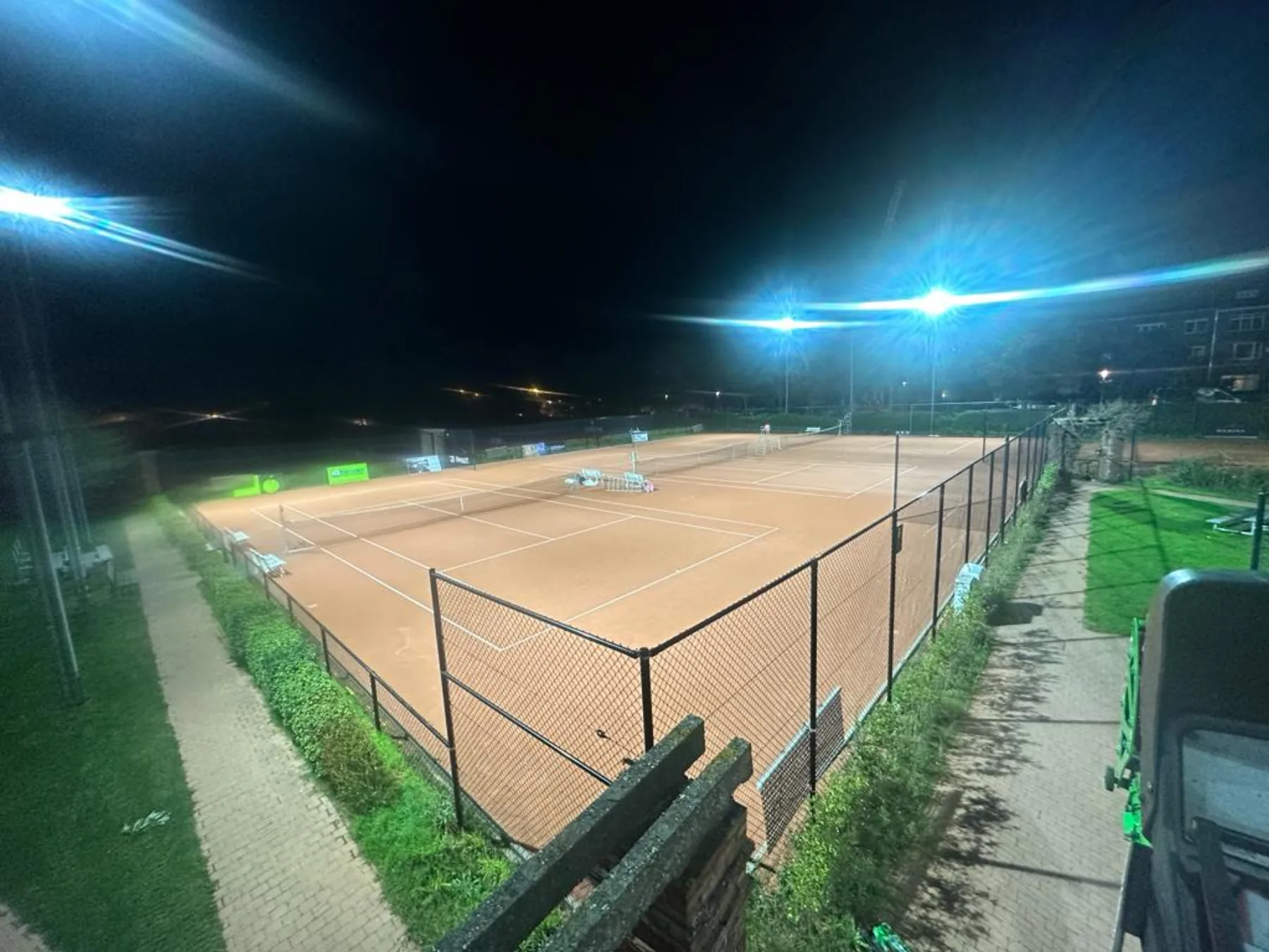 Dry slope en infrastructuur bij Ostend Tennis Club