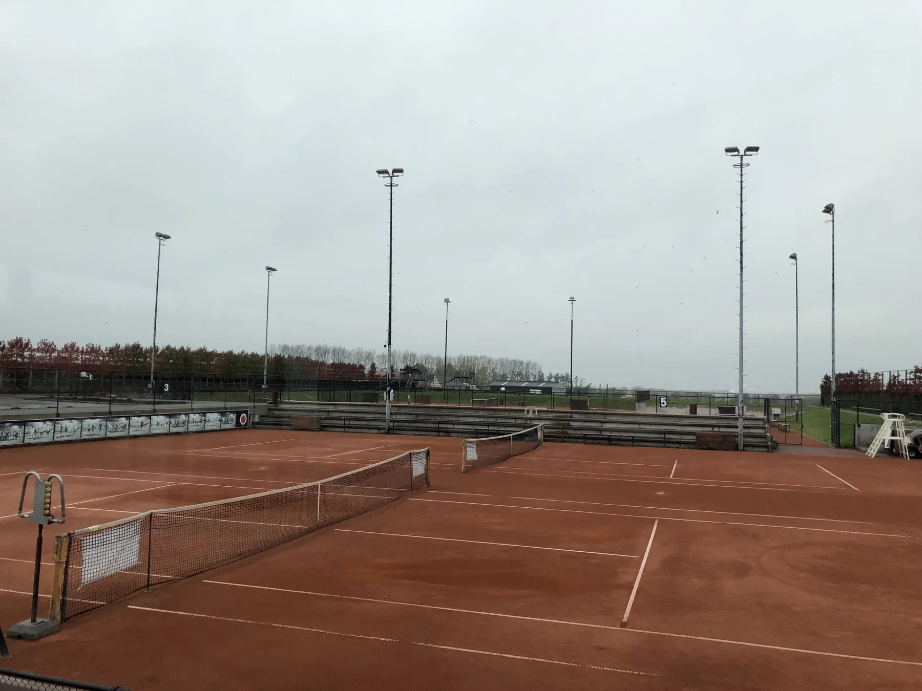 Sportverlichting bij TC De Koddaert