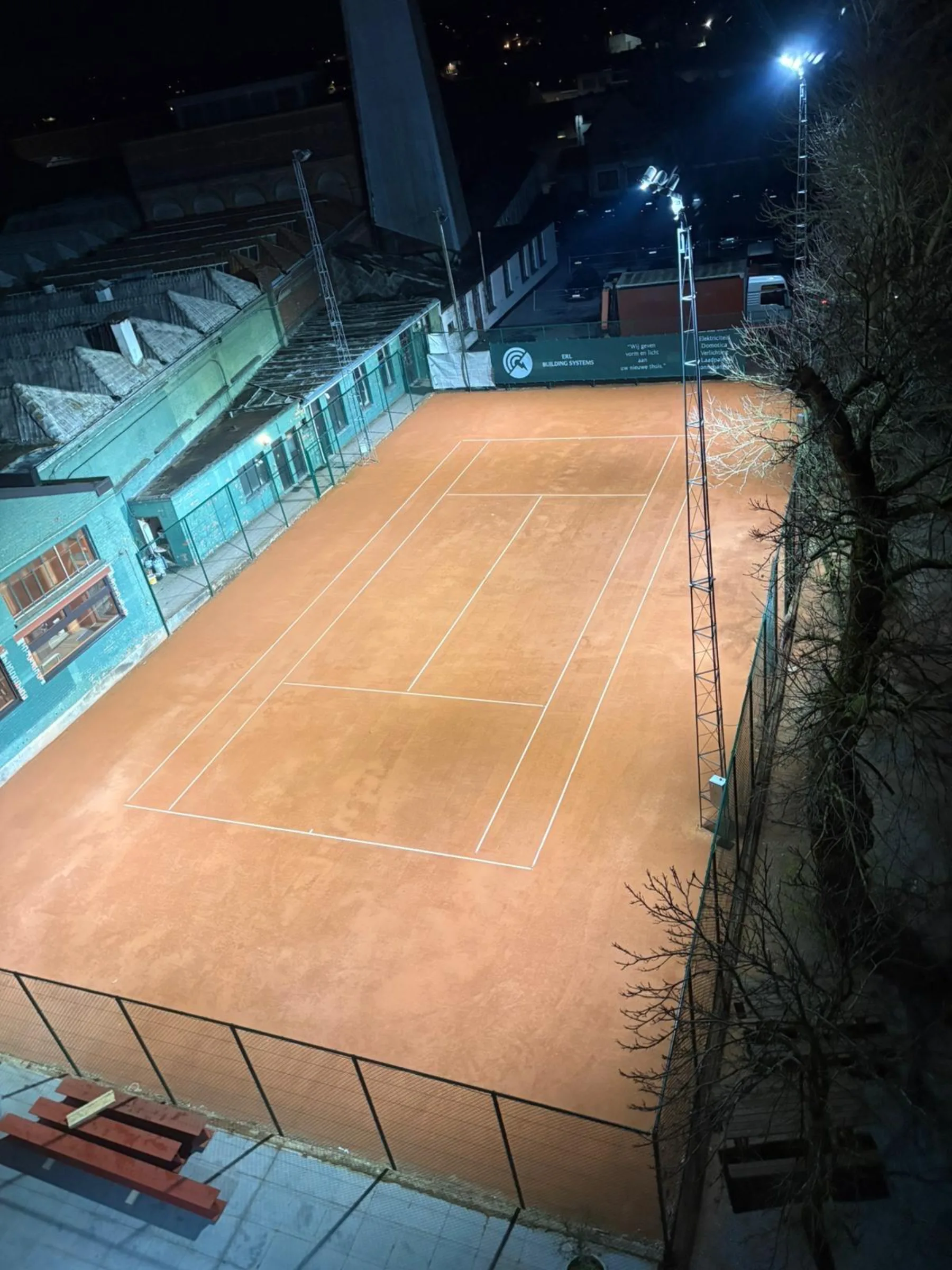 Sportverlichting bij TC Park Ronse